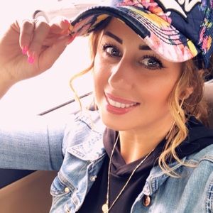 Meet your Posher, Maggie